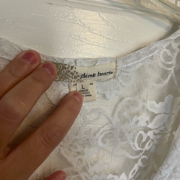 Sheer white lace top - Picture 3 of 3